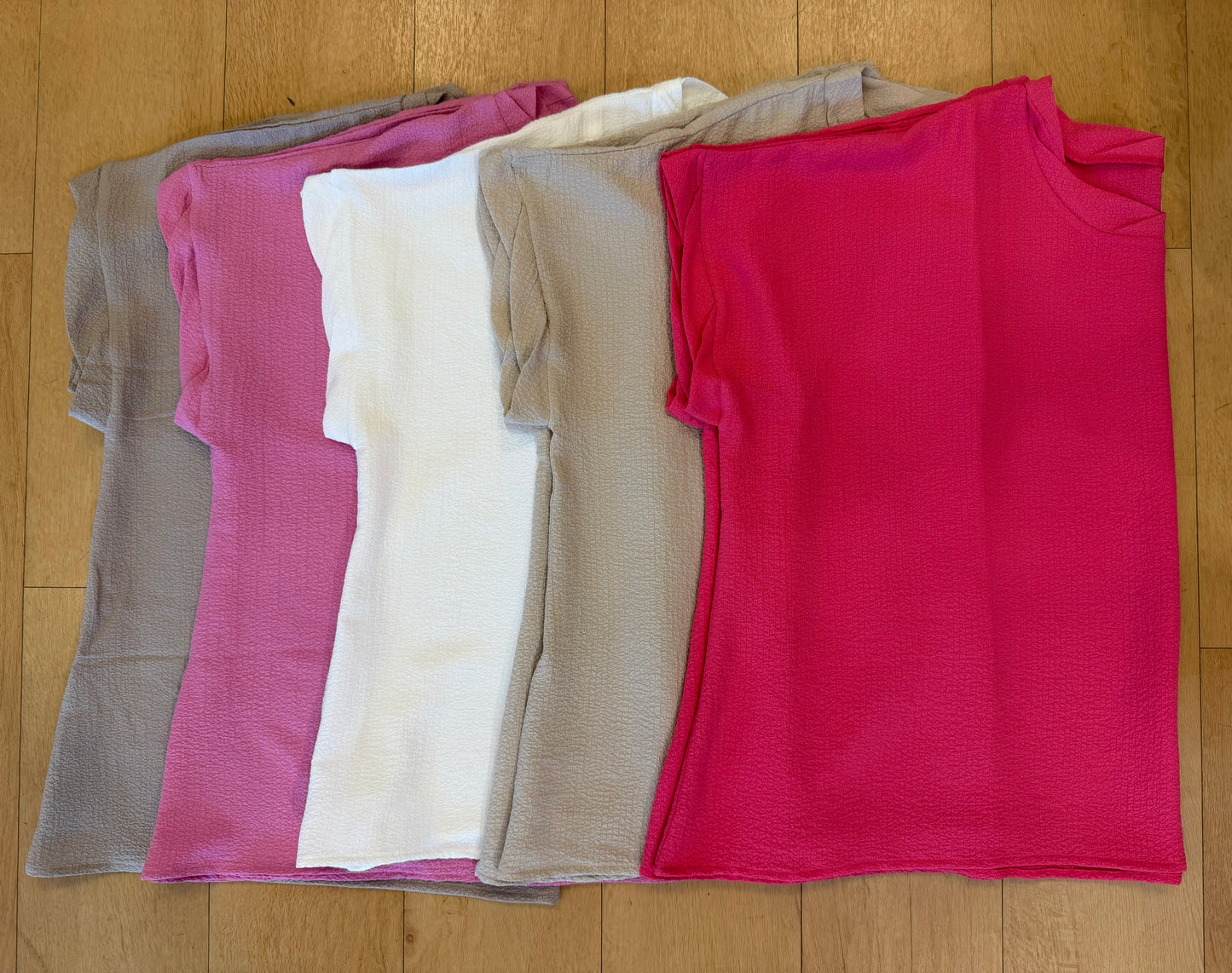 Woven Bubble Airflow Round Neck Short Sleeve Top