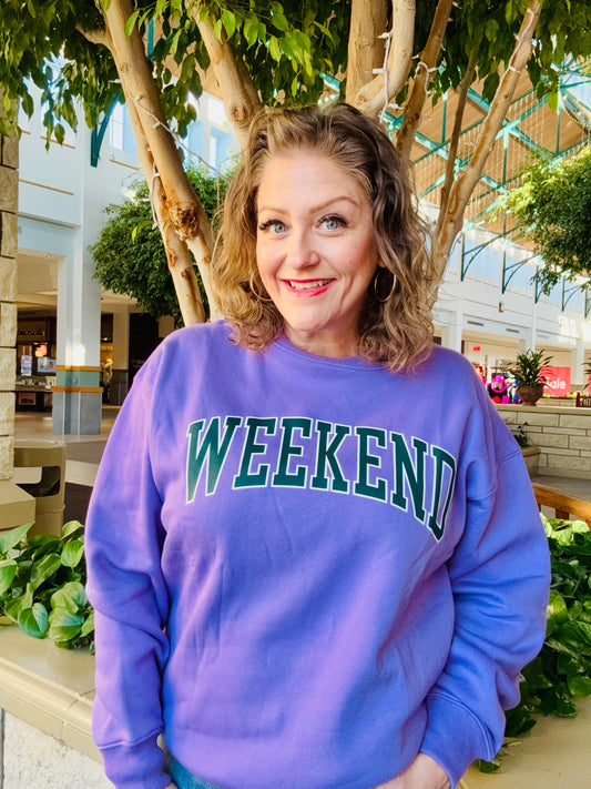 "Weekend" Printed Round Neck Sweatshirt