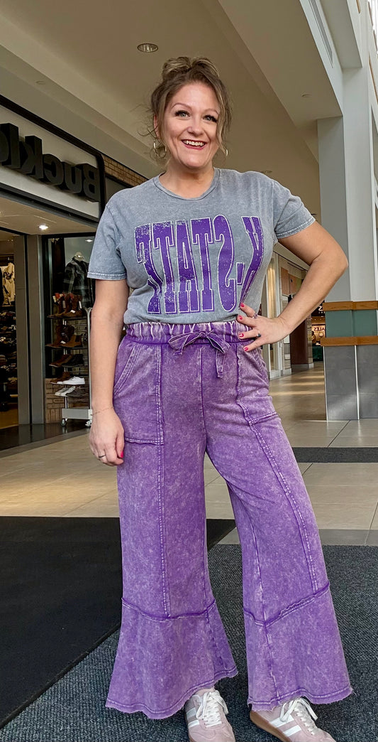 Exposed-Seam Flare Hem Pants With Pockets