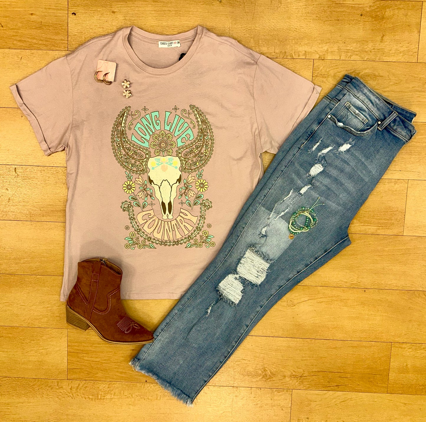 "Love Live Country" Tee w/ cow skull